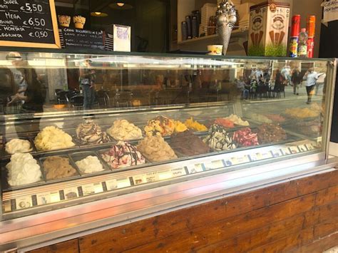 [Insider Tips] The Best Gelato Venice Italy Has To Offer