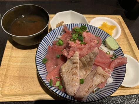 口コミ一覧 丼ぶり屋 まぐろ丼 恵み 1号 神田海鮮丼 食べログ