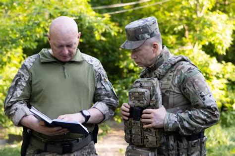 Naczelny Dowódca Sił Zbrojnych Ukrainy ofensywą pod Charkowem Siły