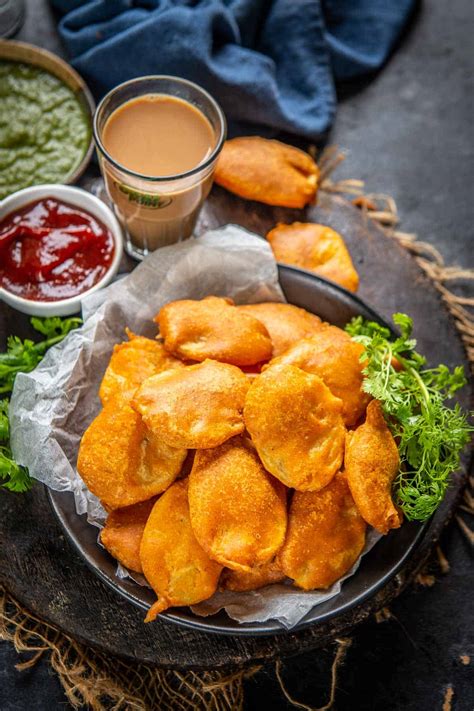 Crispy Aloo Pakora Recipe Potato Bajji Video