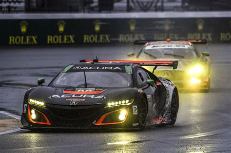 13 Things We Learned About The Acura Nsx Gt3 Race Car Automobile Magazine