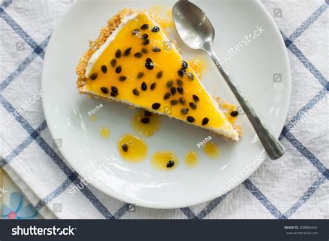 Torta De Maracuya Images Stock Photos Vectors Shutterstock