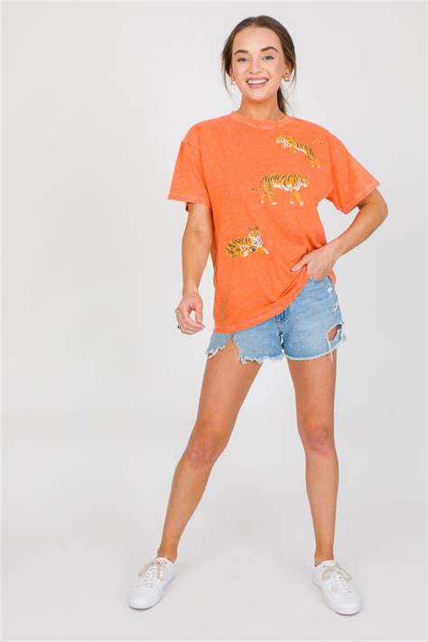 Tiger Graphic Tee, Orange - New Arrivals - The Blue Door Boutique