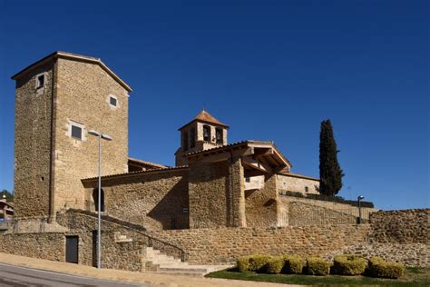 Del Castell Al Pou De Gla De Palol De Revardit Excursiones A Pie A