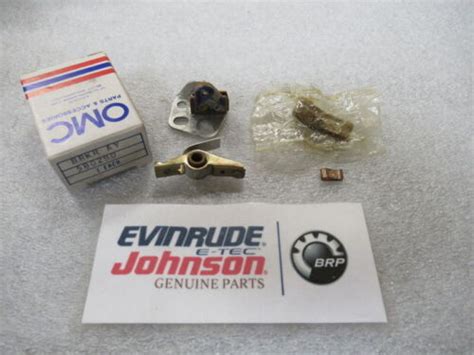 T Omc Evinrude Johnson Breaker Point Assembly Oem New Factory