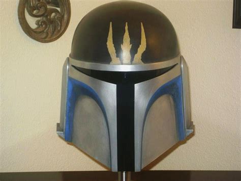 Mandalorian helmet by CruzerXX on deviantART