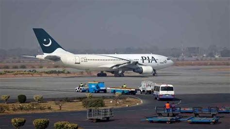 Disrupted 18 Flights Cancelled Delayed From Or To Karachi Lahore