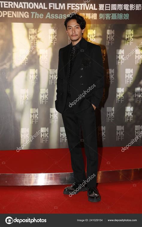 taiwanese actor chang chen poses premiere   assassin cine