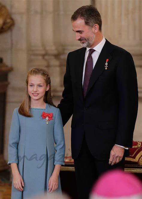 Con Motivo De Su 50 Cumpleaños El Rey Felipe Vi Impone El Toisón De Oro A La Princesa Leonor