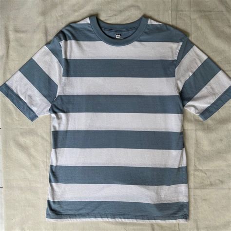 Uniqlo Stripe T Shirt Kaos Uniqlo Garis Garis Fesyen Pria Pakaian