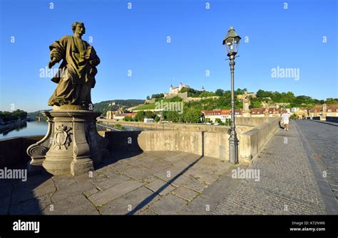 Germany Bavaria Upper Franconia Region Wurzburg Statue On Old Main