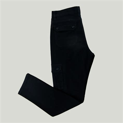 Pantalón hombre unicolor Tienda en linea LyH