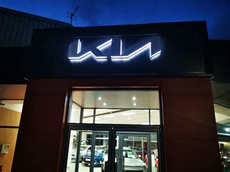 Loughborough Kia | Car dealership in Loughborough | AutoTrader