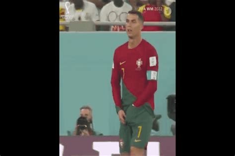 Portugal Vs Ghana Apa Benda Yang Diambil Ronaldo Dari Celananya