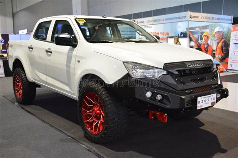 Isuzu Dmax Pick Up At Manila Commercial Vehicle Show In Pasay