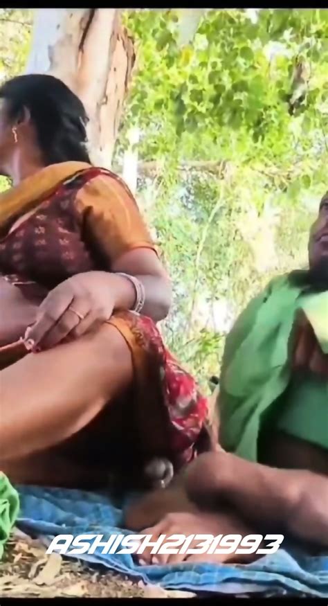 Indian Desi Paid Randi In Saree Viral Outdoor Sex With Short Guy