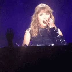 Taylor Swift Reputation GIF - Taylor Swift Reputation Tour - Discover ...