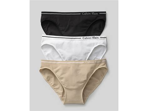 Calvin Klein Underwear Womens Seamless Bikini In Black Lyst