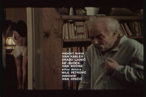 Naked Tanja Poberžnik in Okupacija u slika