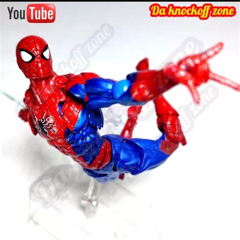 Spiderman Revoltech Bootleg V2 copia Cuotas sin interés