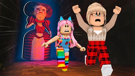 A Rainha Do Mal Expulsou A Vov Do Castelo Roblox Youtube