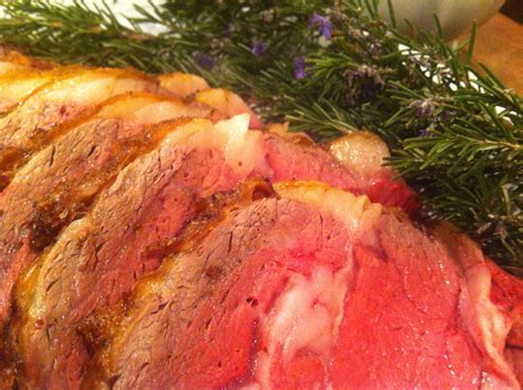 How To Prepare The Perfect Prime Rib Roast Video — Feast And Fest