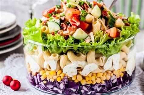 25 Best Christmas Salad Recipes For The Holidays Insanely Good