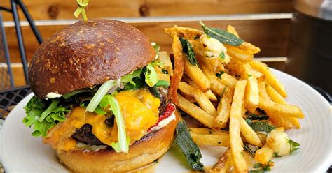 The Best Burgers In Seattle Eater Seattle