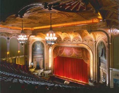 The Gallery – Los Angeles Orpheum