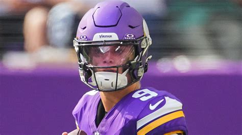 Minnesota Vikings Place Jj Mccarthy On Injured Reserve Sign Qb Matt