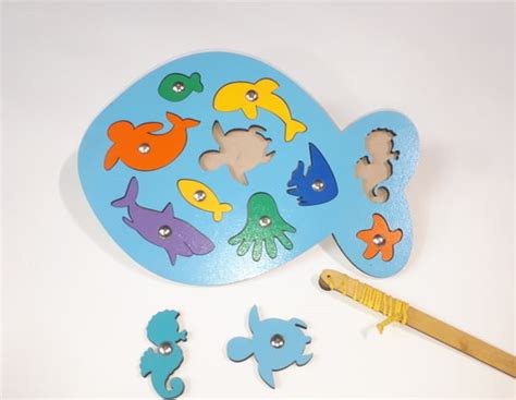 DIY 3D Puzzle Decorative Wooden Fish Peg Educational Toy Sea Creature