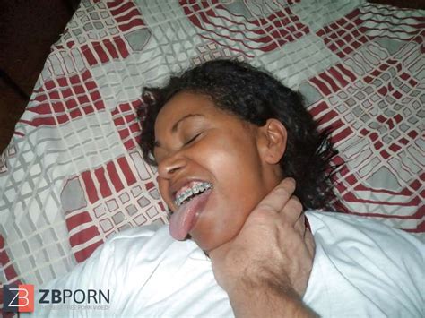 Minha Negra Mamando Porra ZB Porn