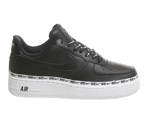 Nike Air Force 1 07 Trainers Black Black White F Womens Trainers