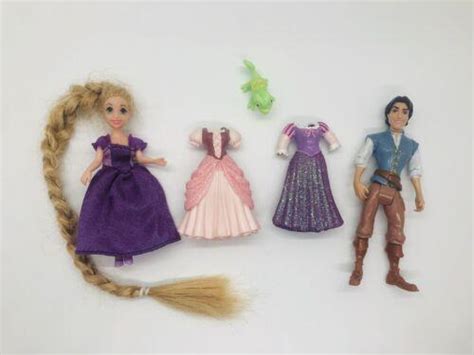 Polly Pocket Disney Princess Rapunzel Long Hair W Glitter Dresses