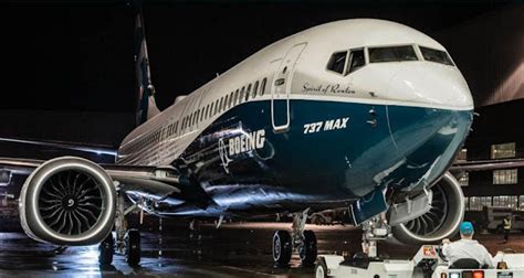 Boeing Presenta El Primer B 737 MAX Webinfomil