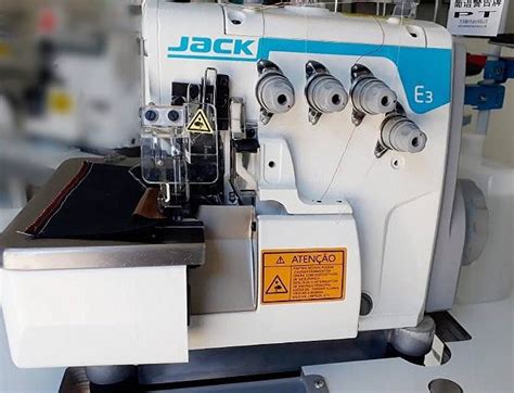 Máquina de Costura Overlock Industrial Jack E3 4 Máquinas de Bordar e