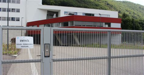 Saint Amarin Le collège Robert Schuman ouvre ses portes au public