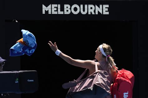 Alcaraz Sets Up Australian Open Quarterfinal Against Zverev Four First