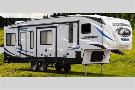 Forest River RV Cherokee Arctic Wolf Suite Fifth Wheel Review - Hitch ...