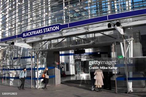 108 Blackfriars Tube Station Stock Photos High Res Pictures And