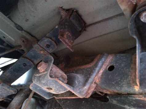 Nissan Titan Rear Leaf Spring Shackle