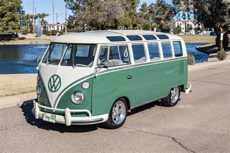 Vintage VW Bus Restomod: Electric VW Bus Kindred Motorworks, 40% OFF