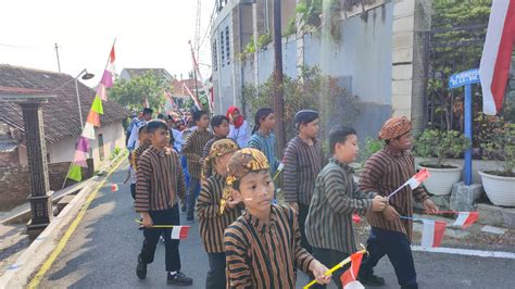 SDN Purwoyoso 02 Gelar Karnaval Bhineka Tunggal Ika HUT RI Ke 78 Tahun