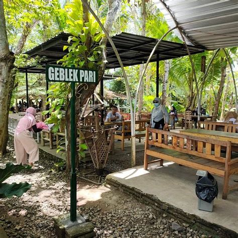 restaurants  kulon progo updated january