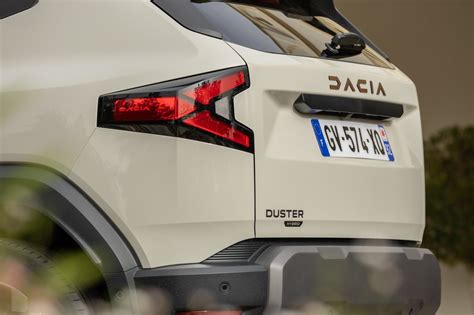 Nuova Dacia Duster 2024 La Prova In Anteprima Delle Versioni Hybrid E