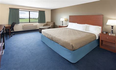 THE 10 BEST Hotels in Fort Dodge, IA for 2022 (from $64) - Tripadvisor