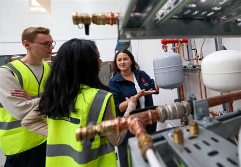 Des briques et du fer la batterie à chaleur est elle le chauffage du