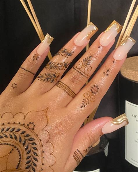 Henna By Nafisa Hennabynafisa Instagram Photos And Videos In