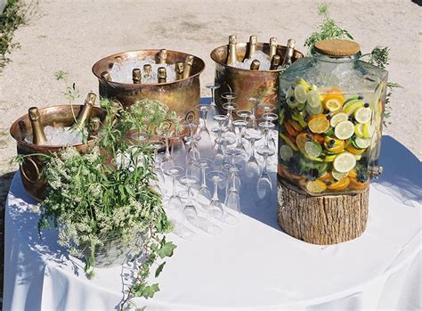 Rustic Spring Wedding At The Greyfield Inn Rustic Spring Wedding