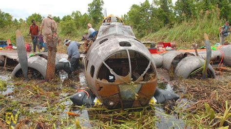 They Found This Pearl Harbor Plane Hidden In The Jungle Then They Looked Inside Youtube